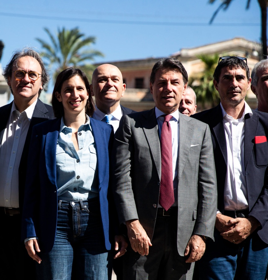Ci serve una vera opposizione