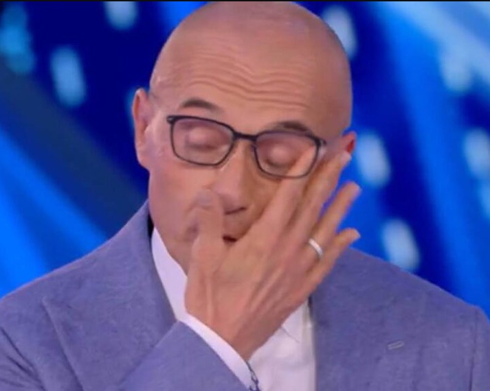 E&rsquo; finita l&rsquo;era di Alfonso Signorini (forse)